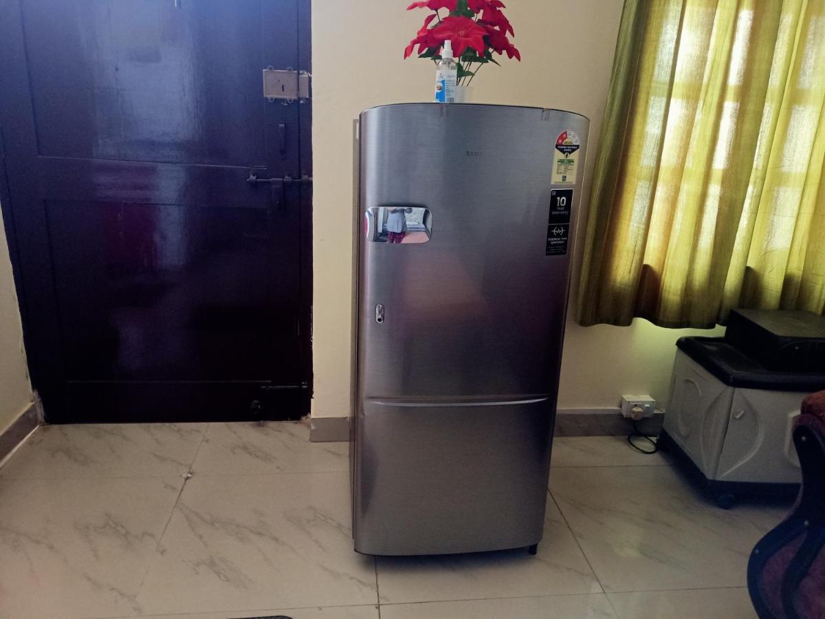 Sugandhim Kutir Appartement Dehradun Buitenkant foto