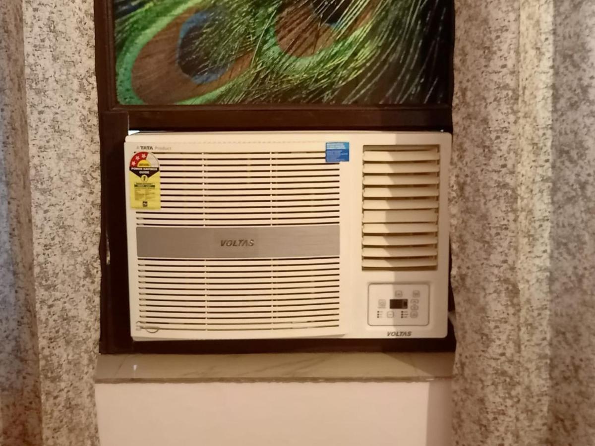 Sugandhim Kutir Appartement Dehradun Buitenkant foto